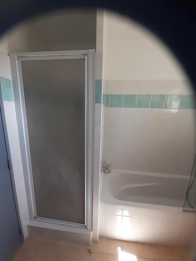 Sous Le Soleil Des Alpilles Apartamento Mouries Exterior foto