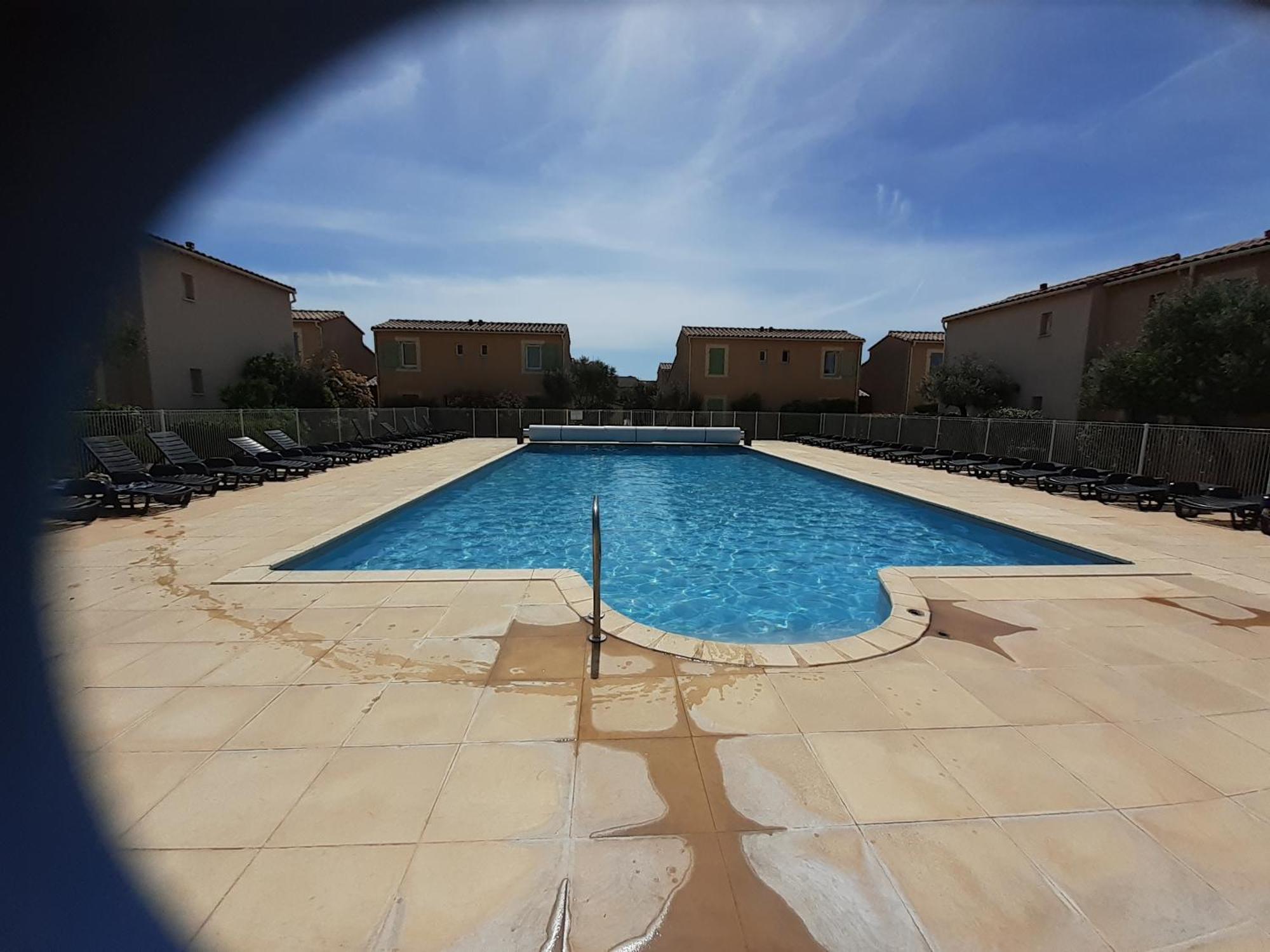 Sous Le Soleil Des Alpilles Apartamento Mouries Exterior foto